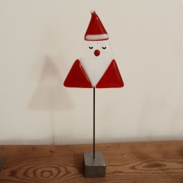 Nisse, 23 cm, tager en lur